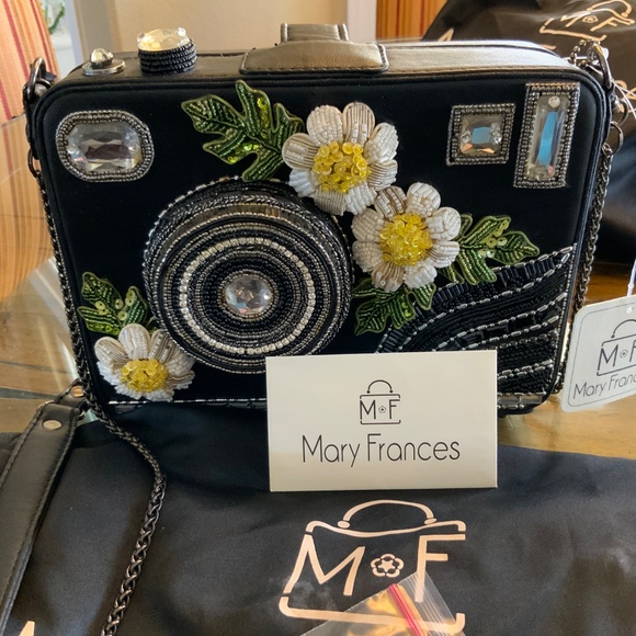 Mary Frances PopUp Bag - Picture 5 of 6